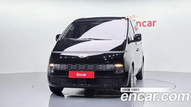 Hyundai Staria 2026 thumb 3