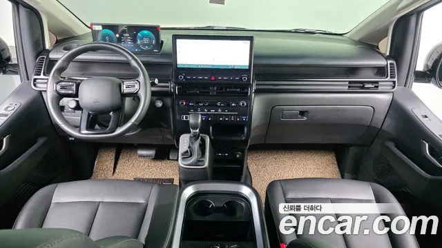 Hyundai Staria 2026 thumb 7