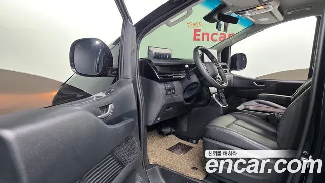 Hyundai Staria 2026 thumb 10