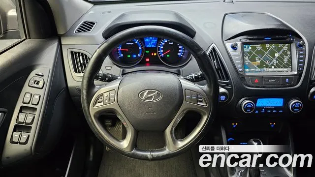 Hyundai Tucson 2013 thumb 12