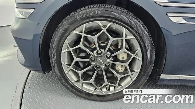 Genesis G80 2020 thumb 5