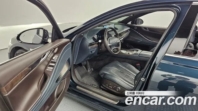 Genesis G80 2020 thumb 10