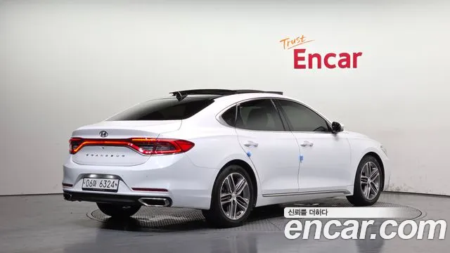 Hyundai Grandeur 2017 thumb 2