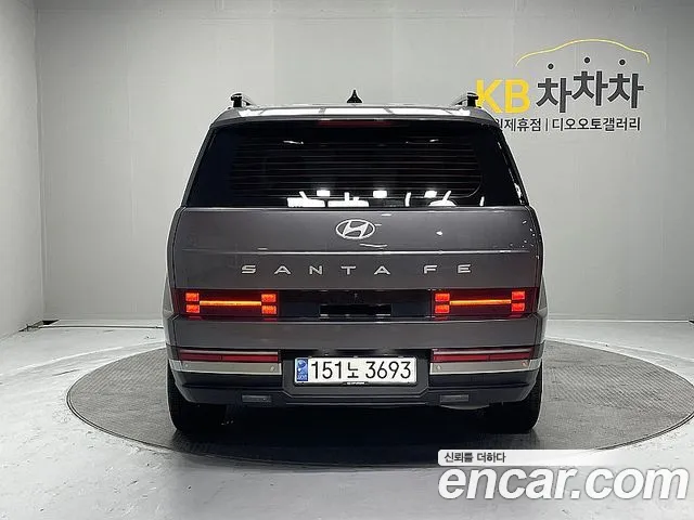 Hyundai Santa Fe 2023 thumb 4