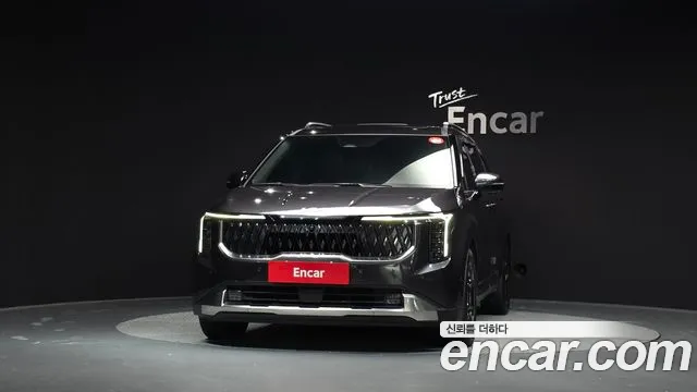 Kia Carnival 2024 thumb 3