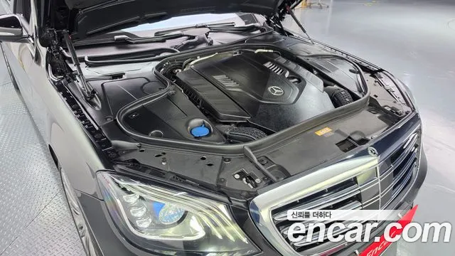 Mercedes-Benz S-Класс 2017 thumb 6