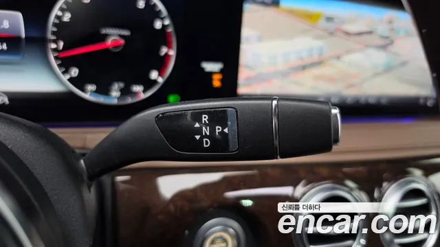 Mercedes-Benz S-Класс 2017 thumb 9
