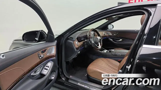 Mercedes-Benz S-Класс 2017 thumb 10