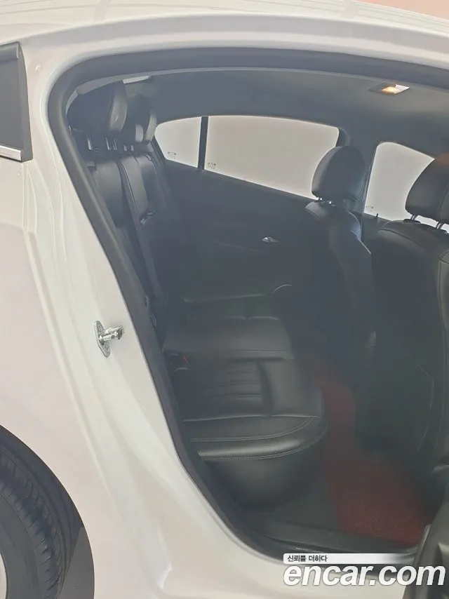 ChevroletGMDaewoo Cruze 2015 thumb 9