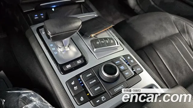 Genesis G80 2018 thumb 9