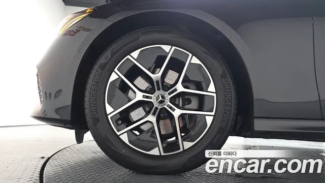 Mercedes-Benz E-Класс 2026 thumb 4