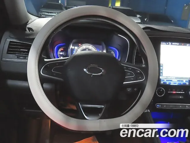 Renault-KoreaSamsung Koleos 2019 thumb 10