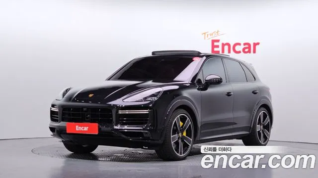 Porsche Cayenne 2022 thumb 11