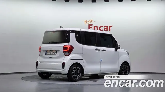 Kia Ray 2022 thumb 2