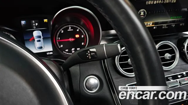 Mercedes-Benz GLC 2018 thumb 9