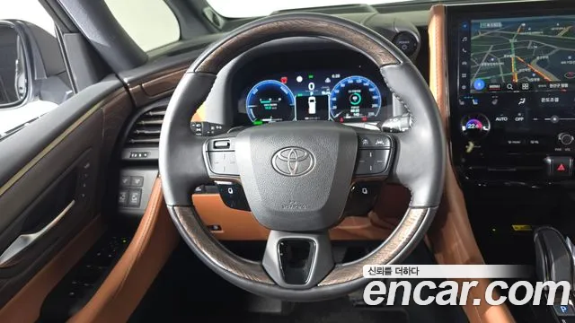 Toyota Alphard 2025 thumb 12
