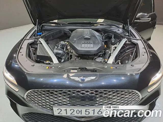 Genesis G70 2022 thumb 5
