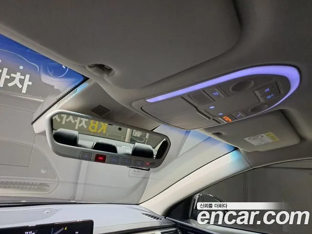 Genesis G70 2022 thumb 12