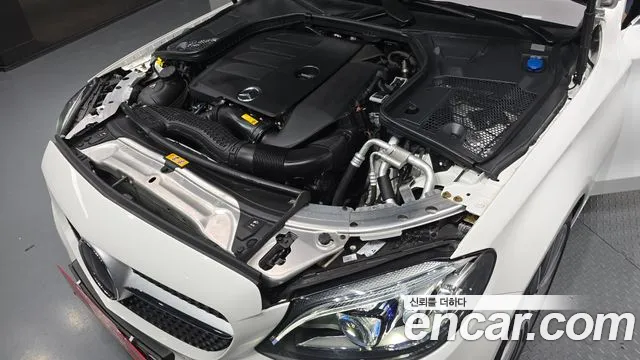 Mercedes-Benz C-Класс 2023 thumb 5