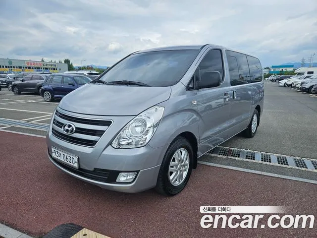 Hyundai Starex 2017 thumb 11