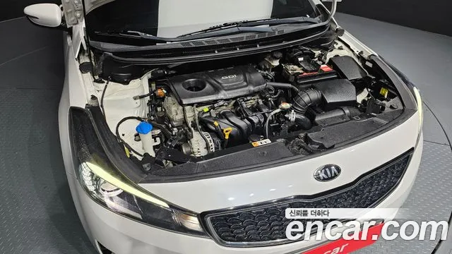 Kia K3 2017 thumb 6