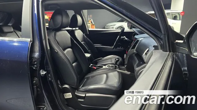 KG_Mobility_Ssangyong TIBOLI 2015 thumb 10
