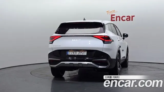 Kia Sportage 2022 thumb 4