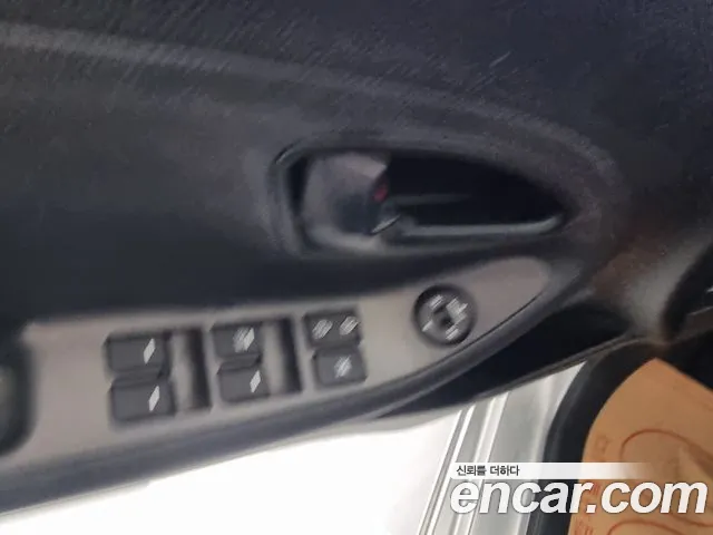 Kia Morning 2012 thumb 11