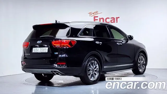 Kia Sorento 2017 thumb 2
