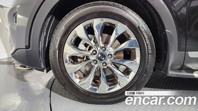 Kia Sorento 2017 thumb 5