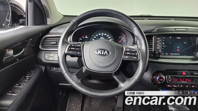 Kia Sorento 2017 thumb 12
