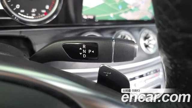 Mercedes-Benz E-Класс 2018 thumb 9