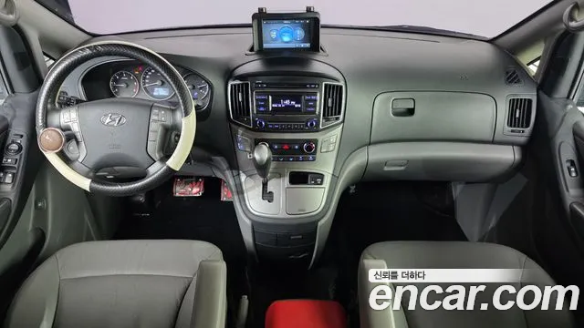 Hyundai Starex 2017 thumb 7