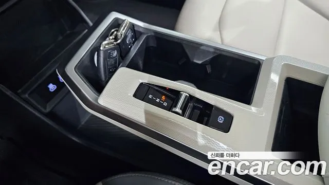 KG_Mobility_Ssangyong Torres 2024 thumb 9