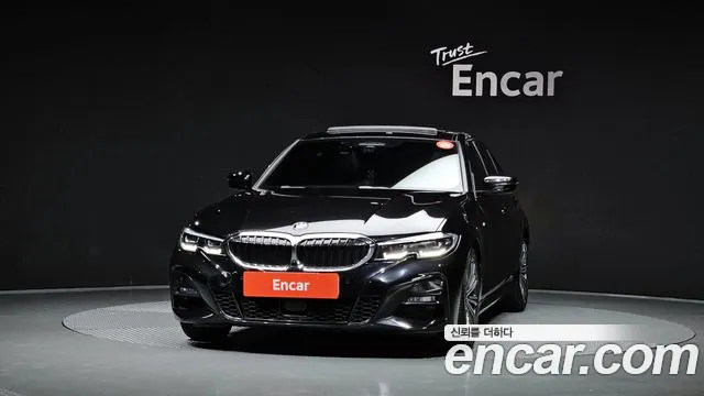 BMW 3-Series 2021 thumb 3