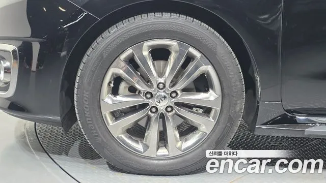 Kia Carnival 2018 thumb 5