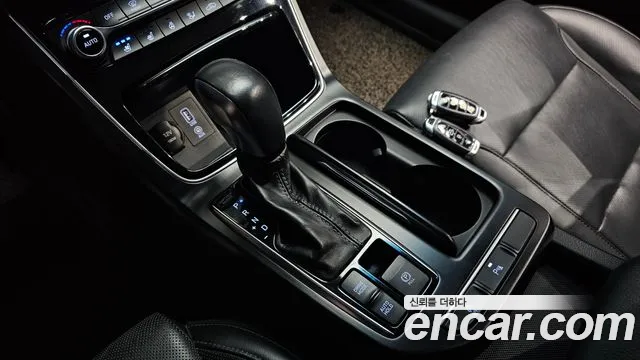 Hyundai Grandeur 2017 thumb 8