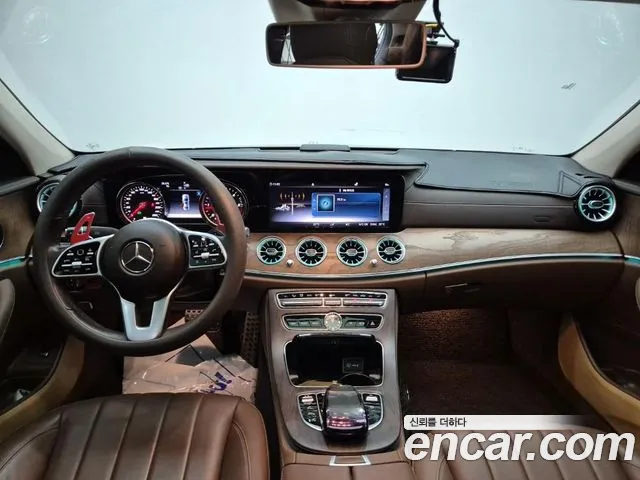 Mercedes-Benz E-Класс 2019 thumb 7