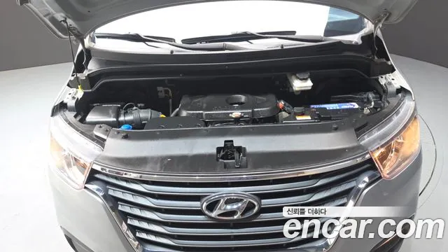 Hyundai Starex 2020 thumb 6