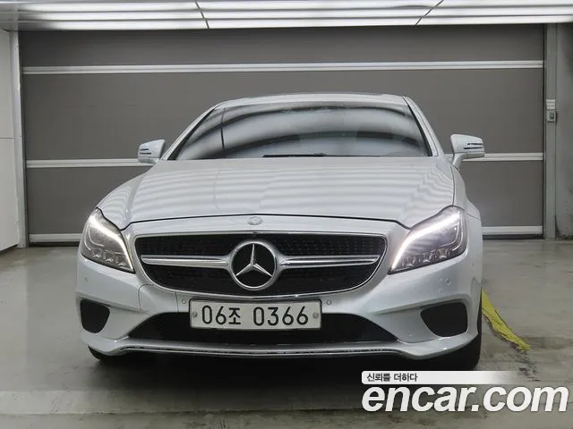 Mercedes-Benz CLS-Class 2016 thumb 2