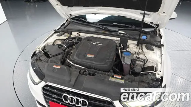 Audi A4 2015 thumb 6