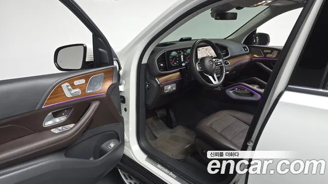 Mercedes-Benz GLE 2020 thumb 9