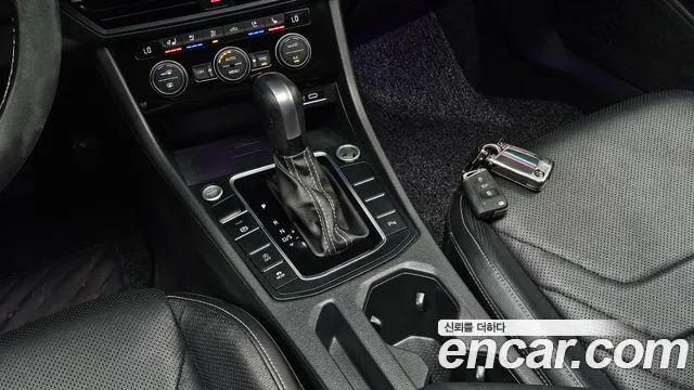 Volkswagen Jetta 2021 thumb 8