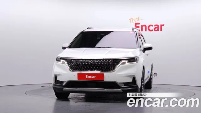 Kia Carnival 2023 thumb 3