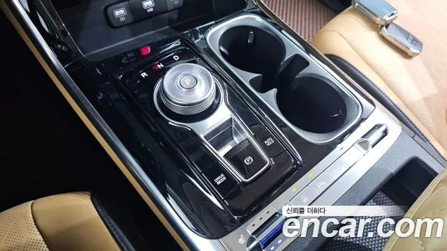 Kia Carnival 2023 thumb 9