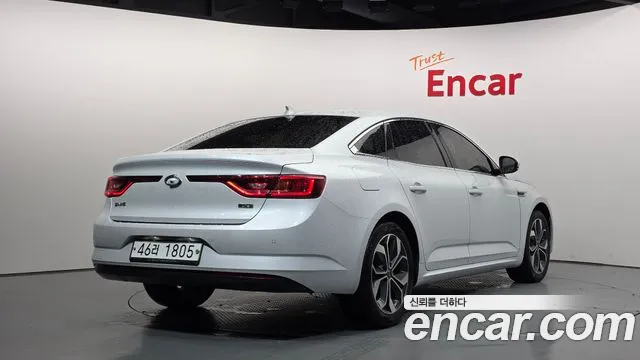 Renault-KoreaSamsung Megane 2018 thumb 2