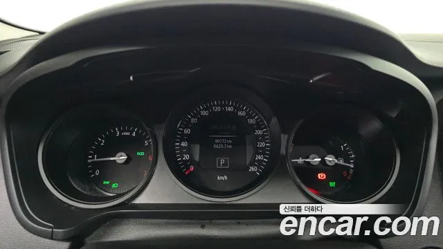 Renault-KoreaSamsung Megane 2017 thumb 7