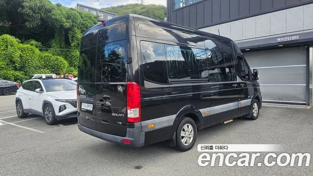 Hyundai Staria 2017 thumb 2
