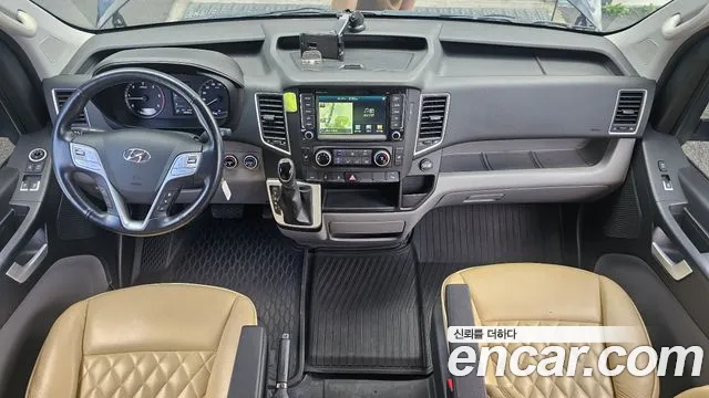 Hyundai Staria 2017 thumb 7