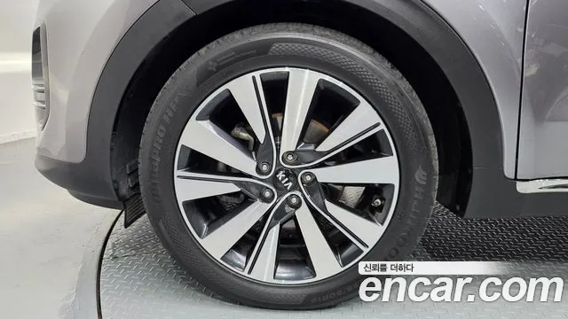 Kia Sportage 2017 thumb 5